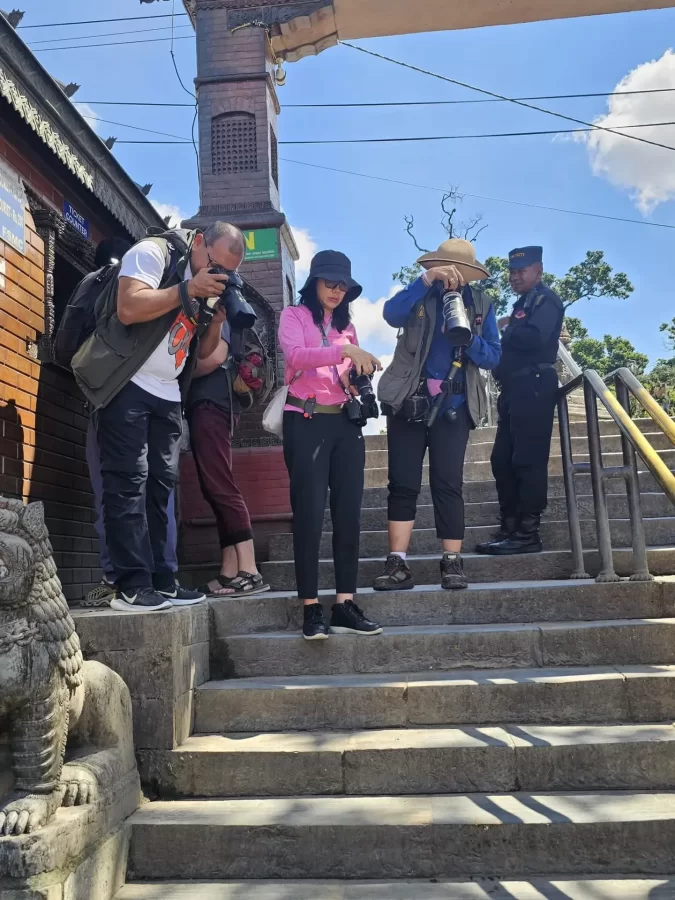 Nepal Photography Tour - Guests in Swoyambhunath